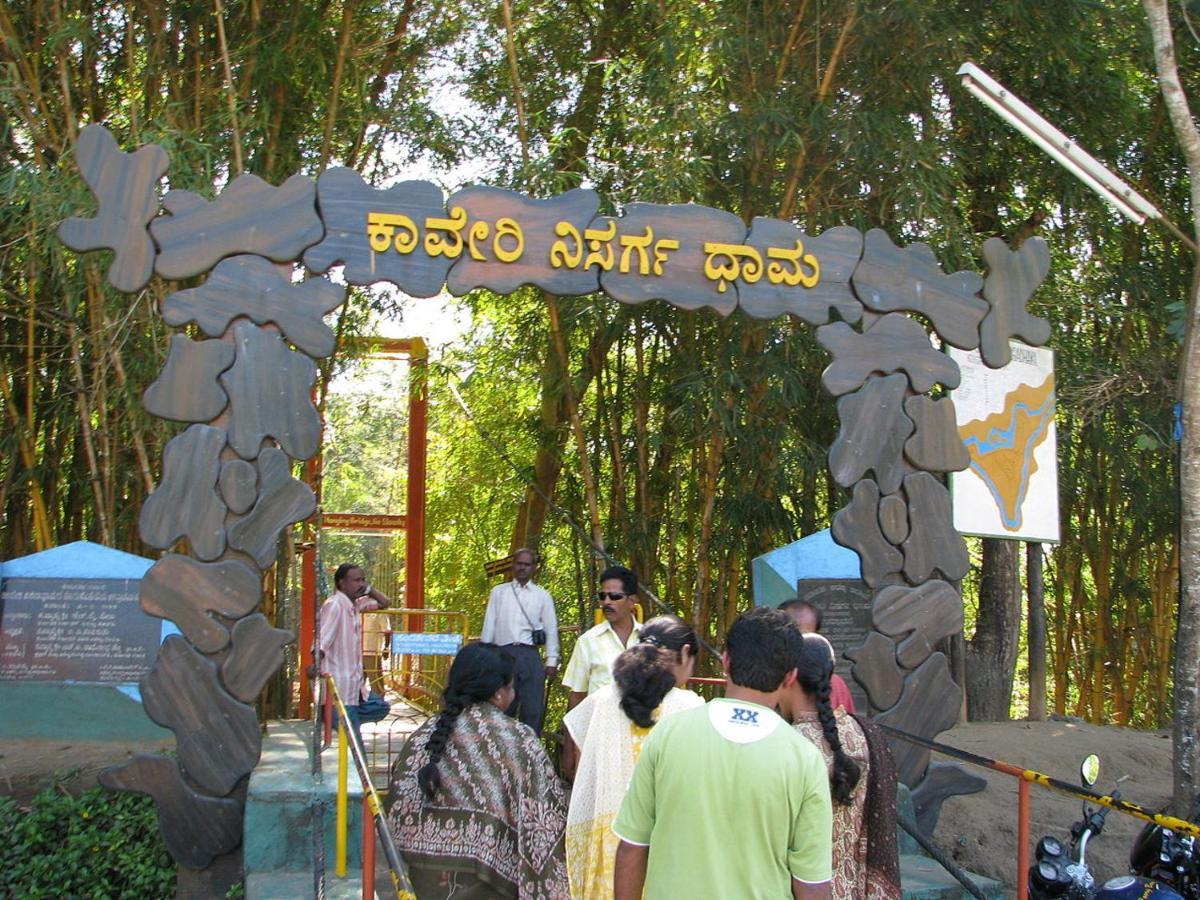 Sri Lakshmi Estates Apartment Siddapura  Bagian luar foto