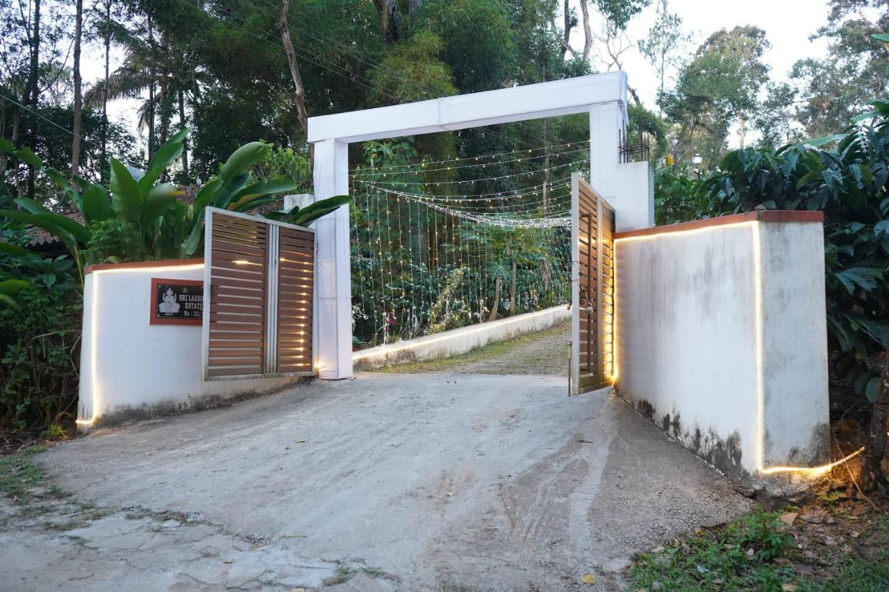 Sri Lakshmi Estates Apartment Siddapura  Bagian luar foto
